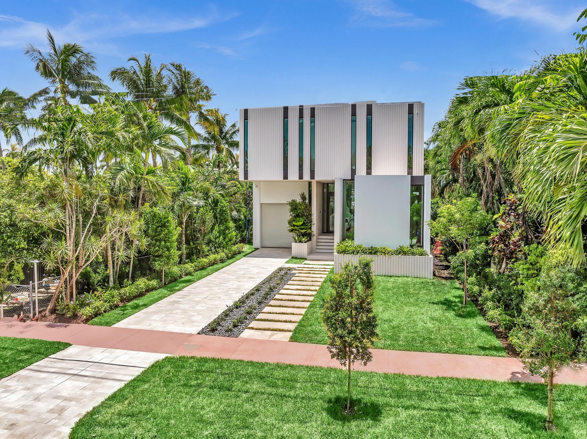 Sheridan modern residence