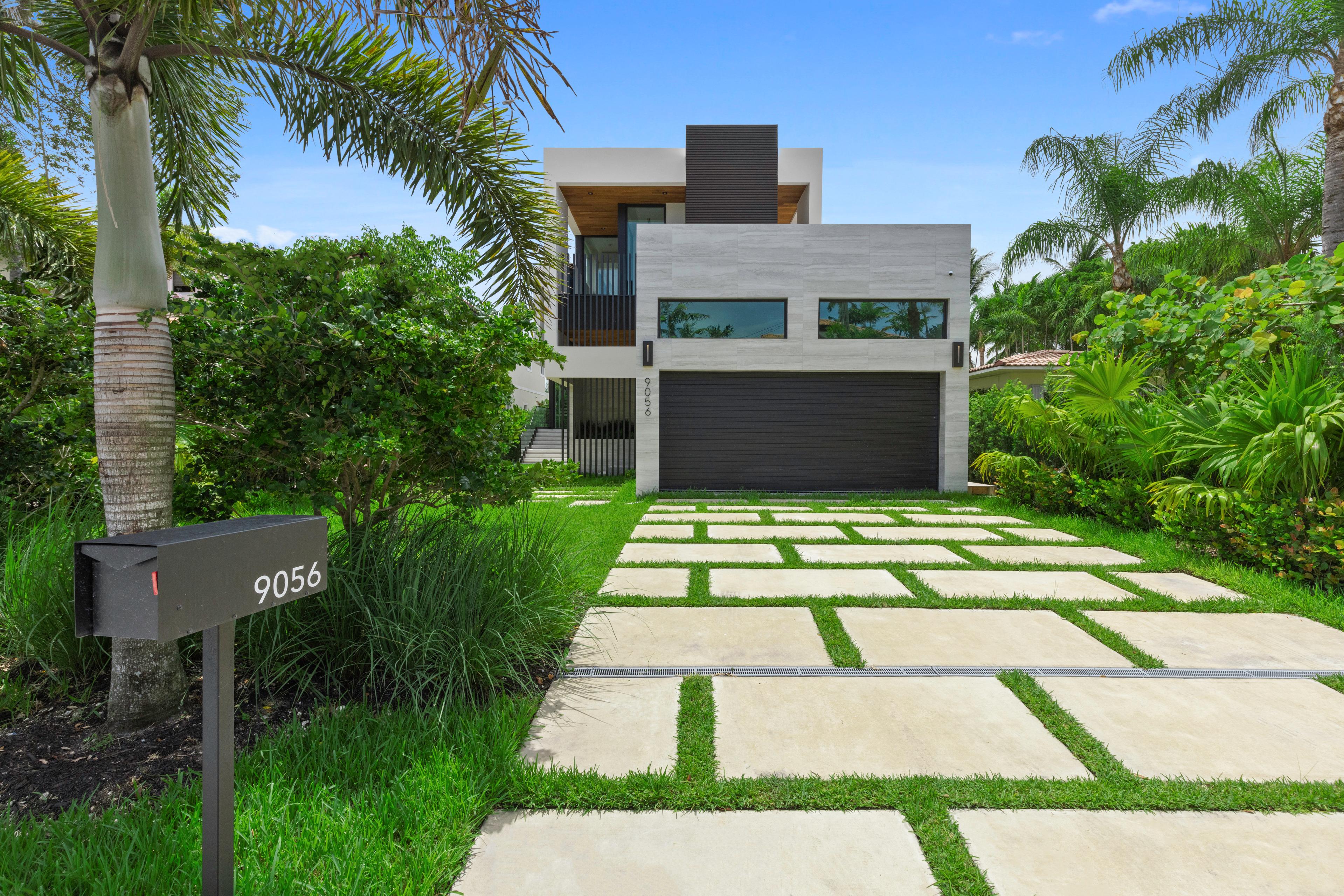 Waterfront Luxury state